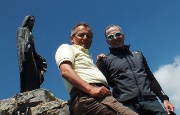 Dai ciliegi in fiore di PIAZZOLI (1183 m.) alla bella Madonnina dei CANTI (1563 m.) il 14 maggio 2013  - FOTOGALLERY